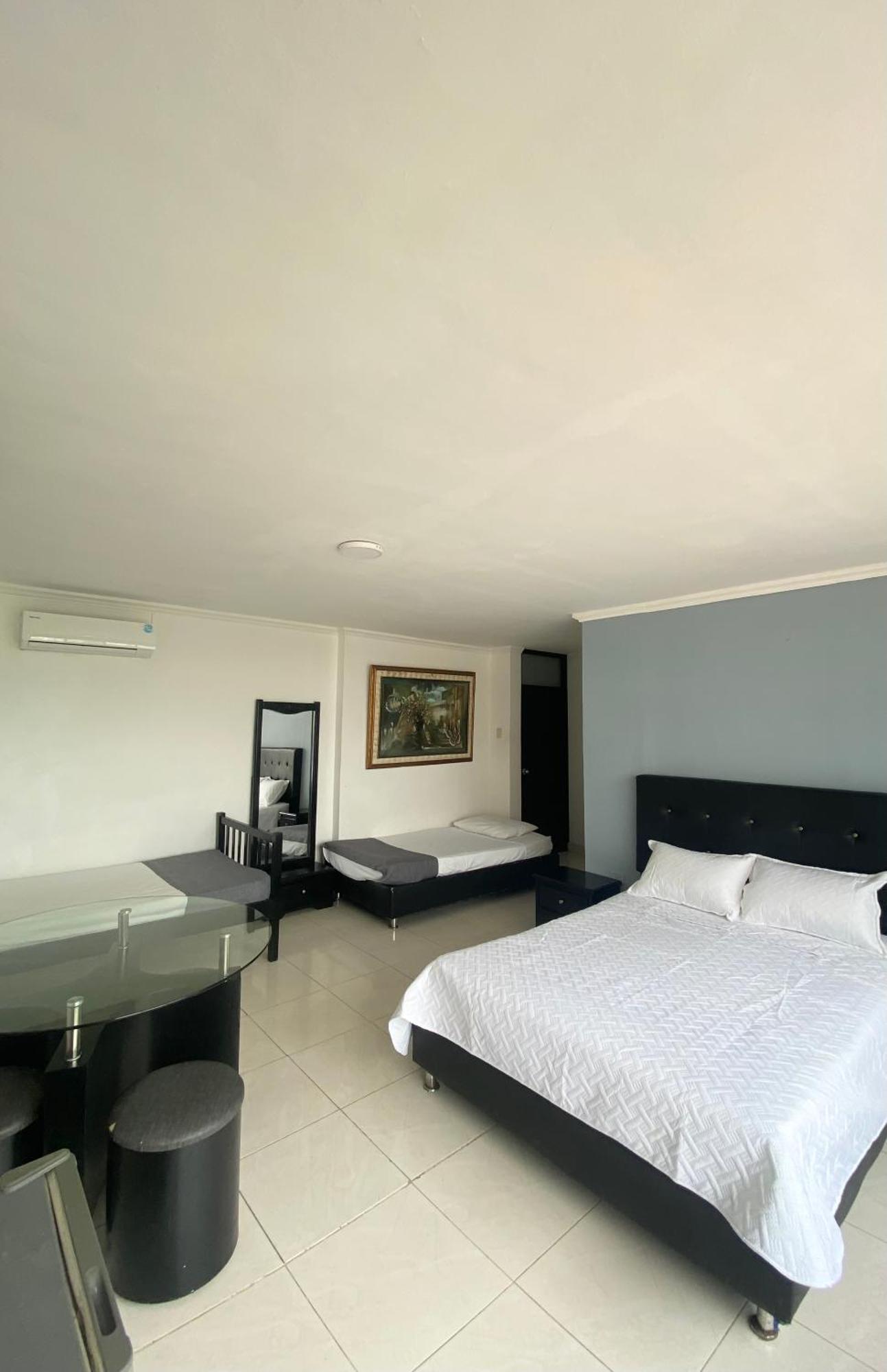 Hotel Estefania Princess 84 Barranquilla  Bagian luar foto